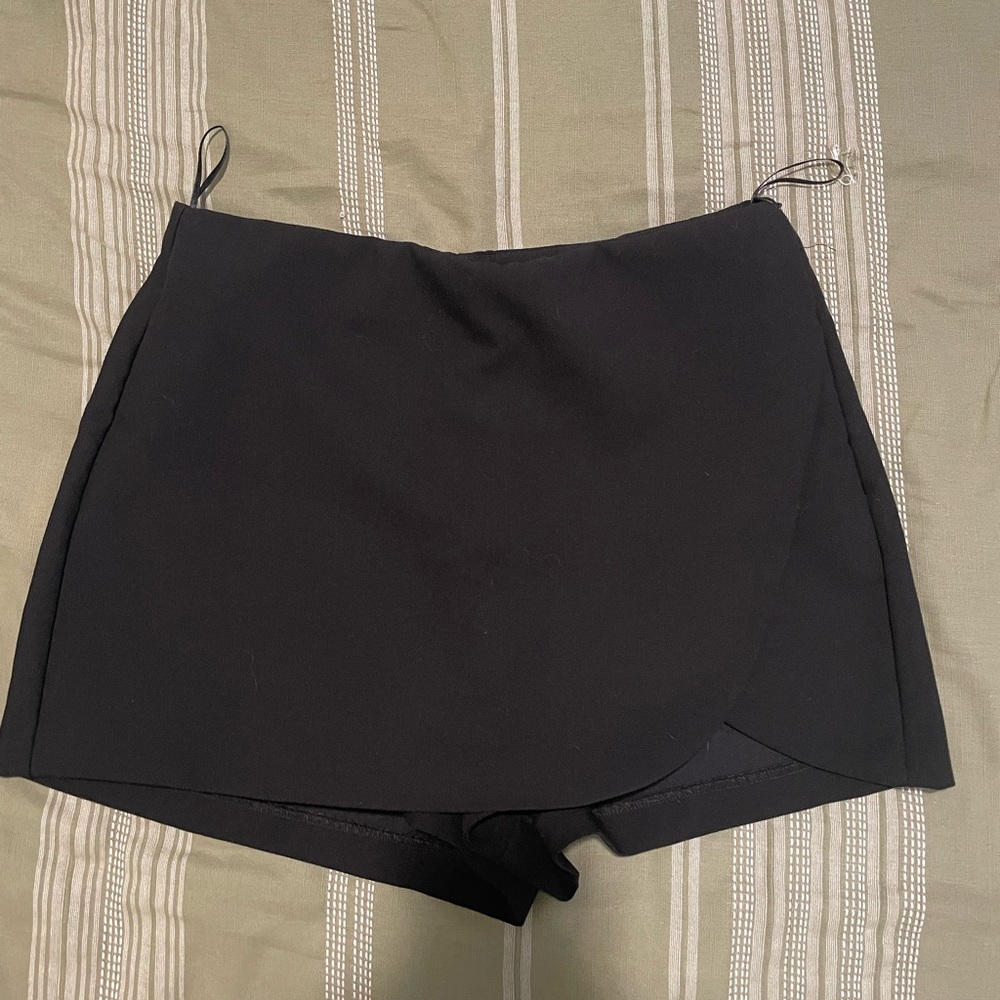 Zara Black Skort